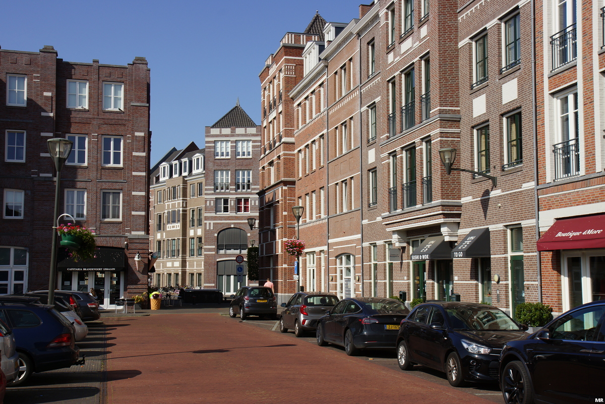 Urban buildings accommodate flexibility in uses